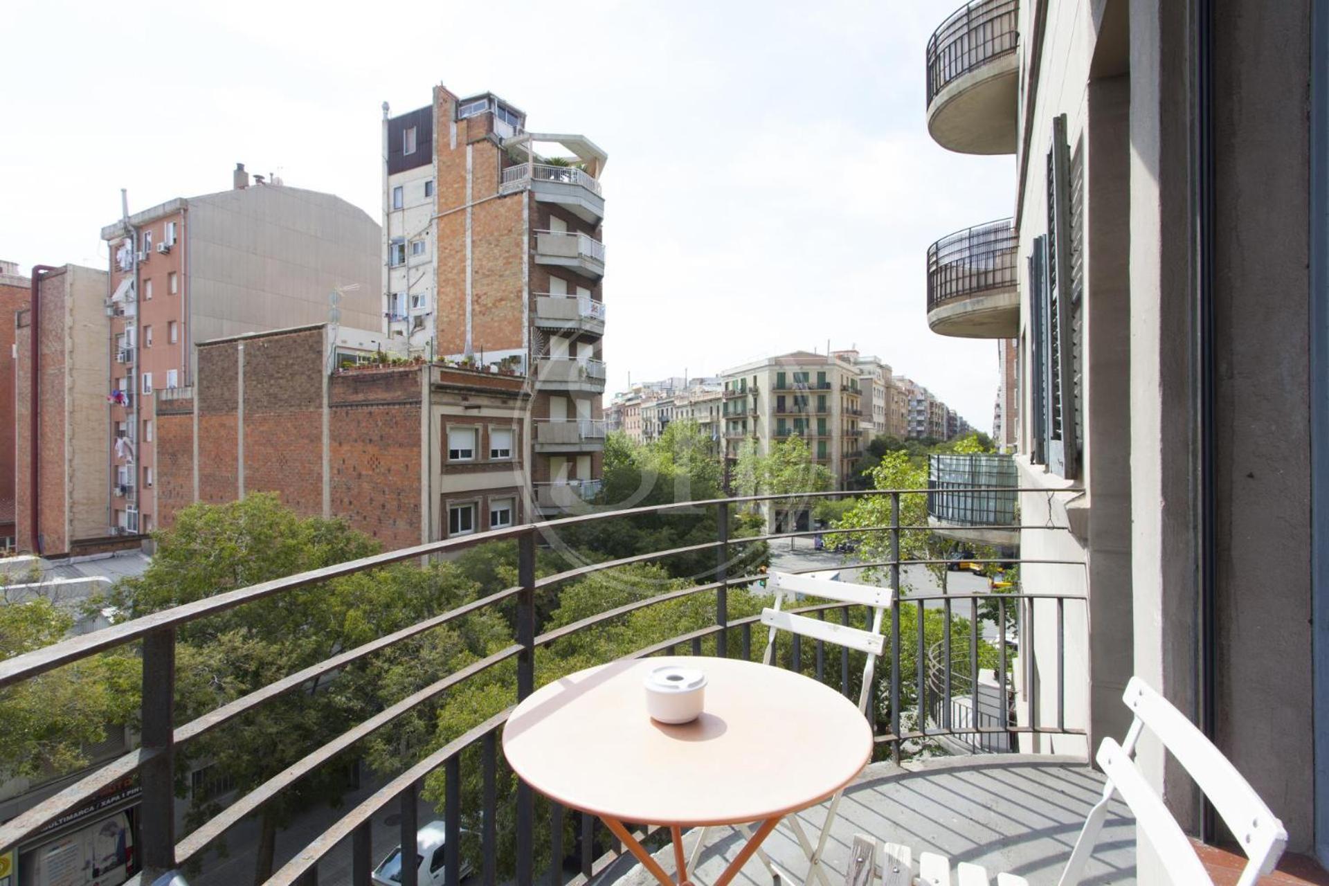 Apartamento En Sagrada Familia 2 *